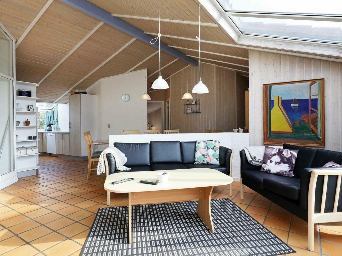 10 Person Holiday Home In Bl Vand Blåvand Exterior foto